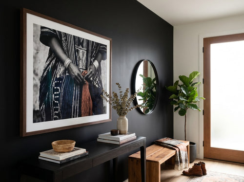 Black Living Room Wall Art Ideas That Feel Modern, Not Generic: Entryway